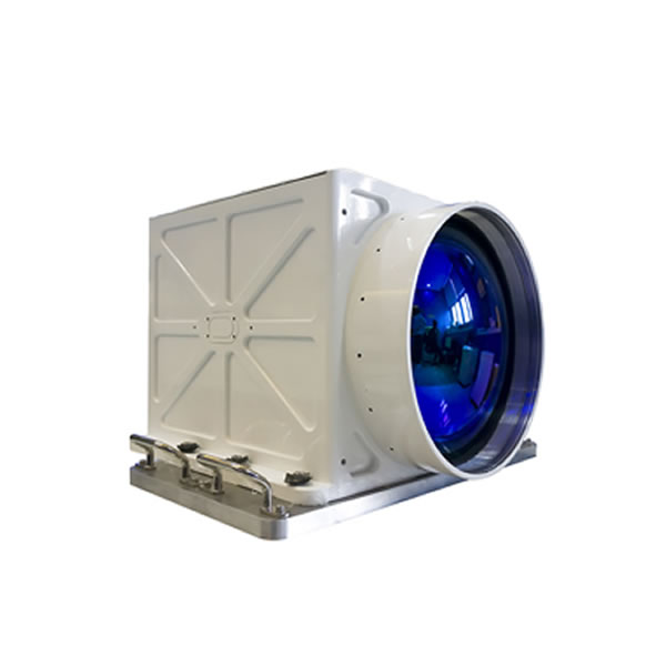 Large aperture continuous zoom MWIR thermal imager