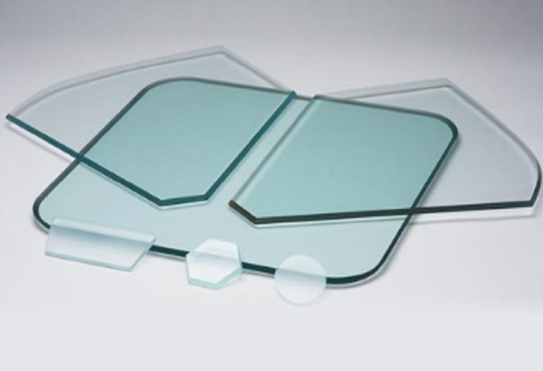 Large size sapphire optical elements