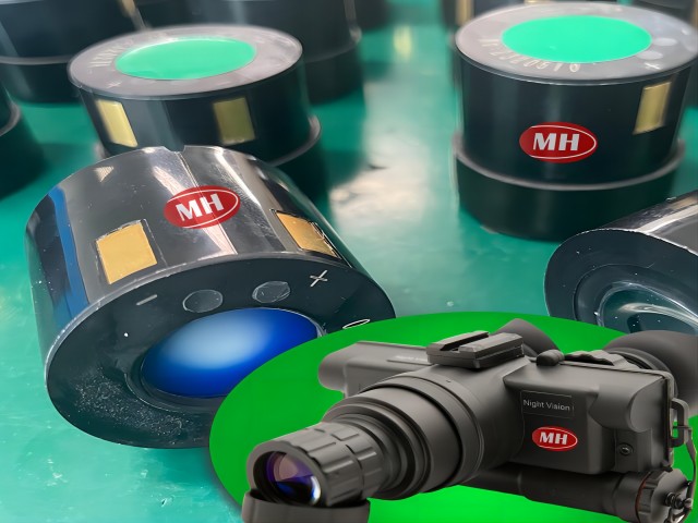 PVS7 image intensifier tubes
