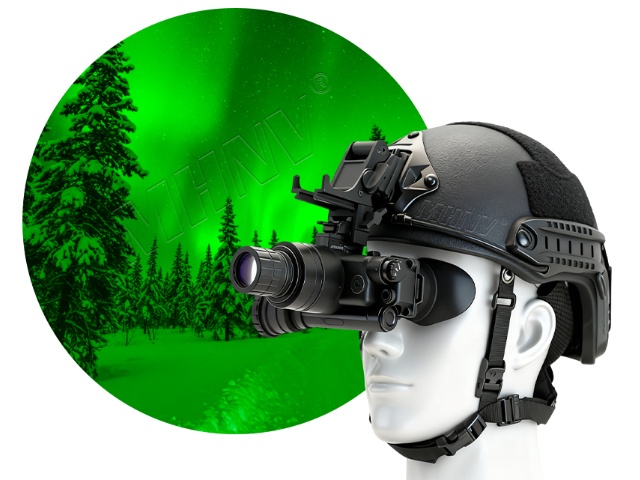 Helmet mounted PVS7 night vision goggles